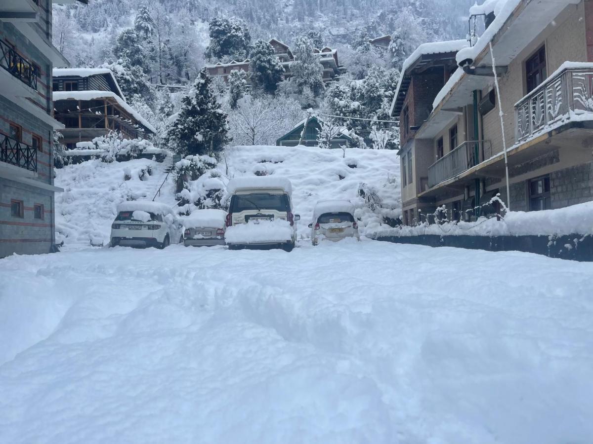 Wooib Hotels Manali (Himachal Pradesh) Exterior photo